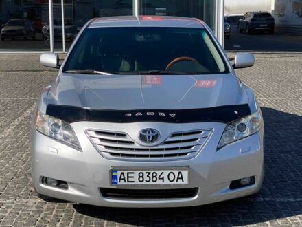 Тойота Камри 2007 в Днепре (Днепропетровске) на Automoto.ua Серый Тойота Камри, объемом двигателя 3.5 л и пробегом 144 тыс. км за 11300 $, фото 1 на Automoto.ua