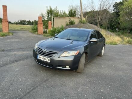 Серый Тойота Камри, объемом двигателя 3.5 л и пробегом 198 тыс. км за 9600 $, фото 1 на Automoto.ua