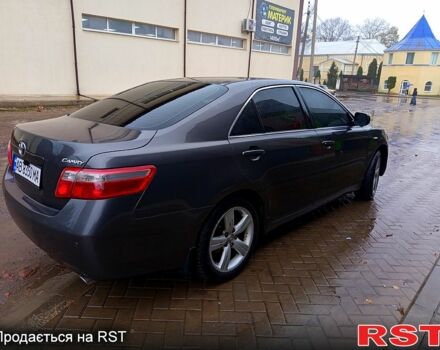 Серый Тойота Камри, объемом двигателя 2.4 л и пробегом 280 тыс. км за 9100 $, фото 1 на Automoto.ua