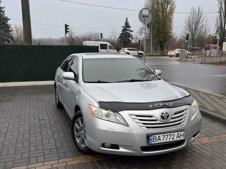 Серый Тойота Камри, объемом двигателя 2.36 л и пробегом 314 тыс. км за 7000 $, фото 1 на Automoto.ua