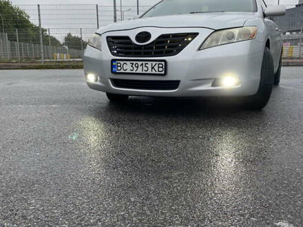 Тойота Камрі 2007 у Львові на Automoto.ua Сірий Тойота Камрі, об'ємом двигуна 2.4 л та пробігом 252 тис. км за 7800 $, фото 1 на Automoto.ua