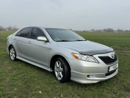 Сірий Тойота Камрі, об'ємом двигуна 2.36 л та пробігом 350 тис. км за 7800 $, фото 1 на Automoto.ua