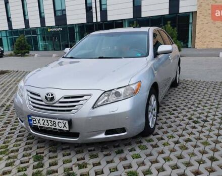 Сірий Тойота Камрі, об'ємом двигуна 2.36 л та пробігом 183 тис. км за 8300 $, фото 1 на Automoto.ua