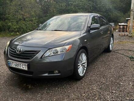 Сірий Тойота Камрі, об'ємом двигуна 2.36 л та пробігом 274 тис. км за 7689 $, фото 1 на Automoto.ua