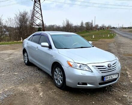 Серый Тойота Камри, объемом двигателя 3.5 л и пробегом 268 тыс. км за 6500 $, фото 1 на Automoto.ua