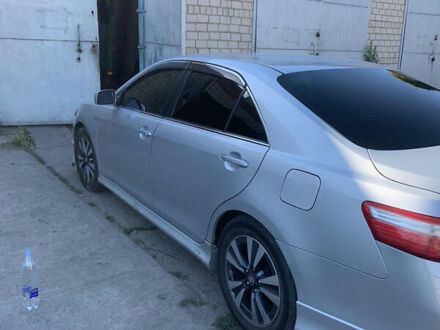 Серый Тойота Камри, объемом двигателя 2.36 л и пробегом 230 тыс. км за 8500 $, фото 1 на Automoto.ua