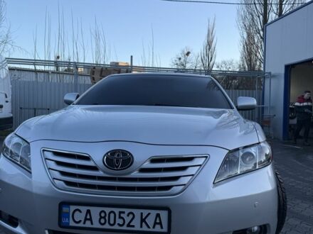Тойота Камри 2008 в Луцке на Automoto.ua Серый Тойота Камри, объемом двигателя 3.5 л и пробегом 240 тыс. км за 10500 $, фото 1 на Automoto.ua