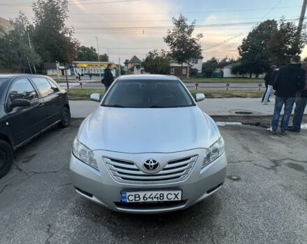 Сірий Тойота Камрі, об'ємом двигуна 2.4 л та пробігом 270 тис. км за 7000 $, фото 1 на Automoto.ua