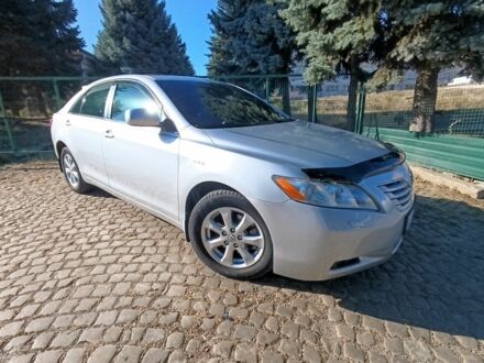 Серый Тойота Камри, объемом двигателя 0 л и пробегом 288 тыс. км за 9550 $, фото 1 на Automoto.ua