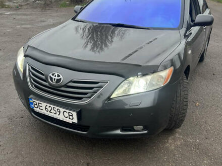 Сірий Тойота Камрі, об'ємом двигуна 2.36 л та пробігом 195 тис. км за 9300 $, фото 1 на Automoto.ua