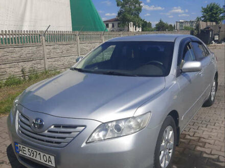 Сірий Тойота Камрі, об'ємом двигуна 2.36 л та пробігом 264 тис. км за 7000 $, фото 1 на Automoto.ua