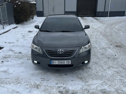 Сірий Тойота Камрі, об'ємом двигуна 3.46 л та пробігом 180 тис. км за 9500 $, фото 1 на Automoto.ua