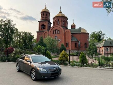 Тойота Камри 2008 в Кривом Роге на Automoto.ua Серый Тойота Камри, объемом двигателя 0 л и пробегом 256 тыс. км за 7999 $, фото 1 на Automoto.ua