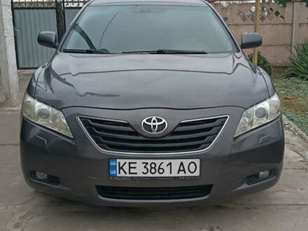 Сірий Тойота Камрі, об'ємом двигуна 2.36 л та пробігом 362 тис. км за 8000 $, фото 1 на Automoto.ua