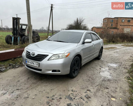 Сірий Тойота Камрі, об'ємом двигуна 2.36 л та пробігом 260 тис. км за 7300 $, фото 1 на Automoto.ua