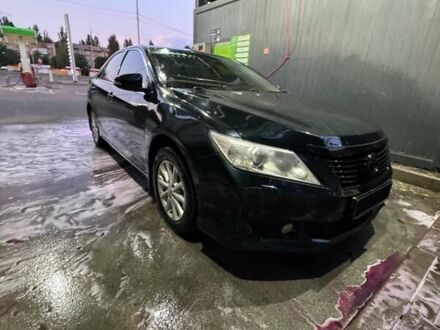 Тойота Камри 2011 в Киеве на Automoto.ua Серый Тойота Камри, объемом двигателя 2.49 л и пробегом 278 тыс. км за 12700 $, фото 1 на Automoto.ua