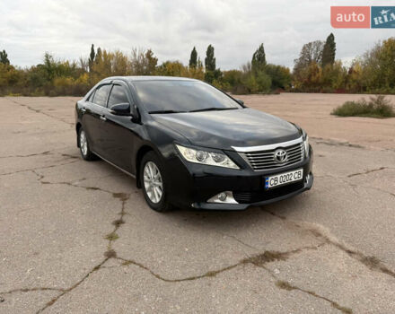 Серый Тойота Камри, объемом двигателя 2.49 л и пробегом 210 тыс. км за 15200 $, фото 1 на Automoto.ua