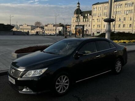 Серый Тойота Камри, объемом двигателя 2.49 л и пробегом 155 тыс. км за 12500 $, фото 1 на Automoto.ua