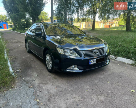 Серый Тойота Камри, объемом двигателя 2.49 л и пробегом 210 тыс. км за 16500 $, фото 1 на Automoto.ua