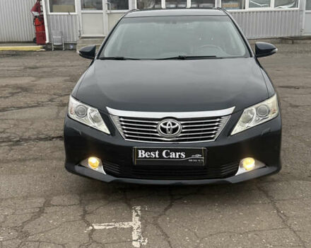 Серый Тойота Камри, объемом двигателя 2.5 л и пробегом 232 тыс. км за 11900 $, фото 1 на Automoto.ua
