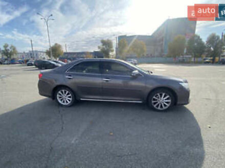 Серый Тойота Камри, объемом двигателя 2.5 л и пробегом 159 тыс. км за 12500 $, фото 1 на Automoto.ua