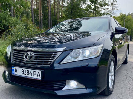 Тойота Камри 2013 в Житомире на Automoto.ua Серый Тойота Камри, объемом двигателя 2.49 л и пробегом 268 тыс. км за 10900 $, фото 1 на Automoto.ua