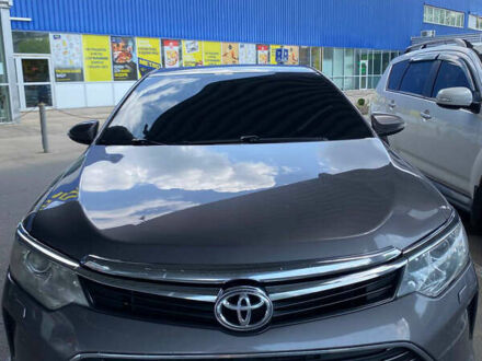 Сірий Тойота Камрі, об'ємом двигуна 2.5 л та пробігом 185 тис. км за 14000 $, фото 1 на Automoto.ua