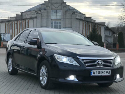 Серый Тойота Камри, объемом двигателя 2.49 л и пробегом 268 тыс. км за 11800 $, фото 1 на Automoto.ua