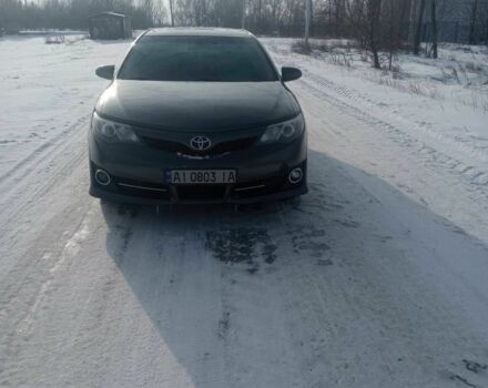 Серый Тойота Камри, объемом двигателя 2.5 л и пробегом 150 тыс. км за 11500 $, фото 1 на Automoto.ua