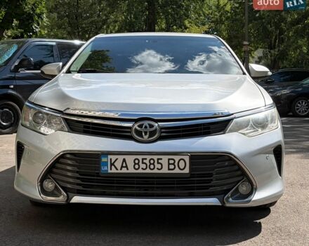 Серый Тойота Камри, объемом двигателя 2.49 л и пробегом 177 тыс. км за 13500 $, фото 1 на Automoto.ua