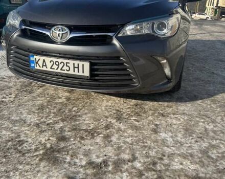 Серый Тойота Камри, объемом двигателя 2.49 л и пробегом 375 тыс. км за 11500 $, фото 1 на Automoto.ua