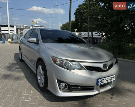Тойота Камрі 2014 у Львові на Automoto.ua Сірий Тойота Камрі, об'ємом двигуна 2.49 л та пробігом 147 тис. км за 13800 $, фото 1 на Automoto.ua