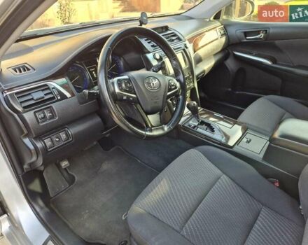 Сірий Тойота Камрі, об'ємом двигуна 2.49 л та пробігом 183 тис. км за 16500 $, фото 1 на Automoto.ua