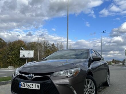 Тойота Камри 2015 в Виннице на Automoto.ua Серый Тойота Камри, объемом двигателя 2.5 л и пробегом 130 тыс. км за 13500 $, фото 1 на Automoto.ua