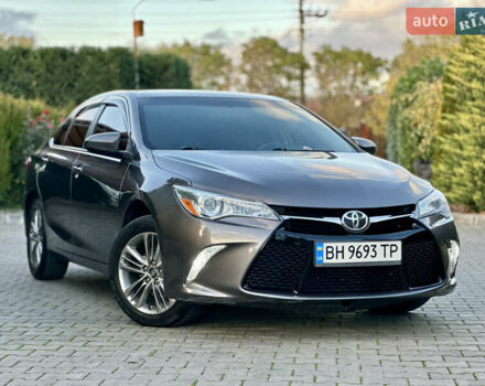 Серый Тойота Камри, объемом двигателя 2.49 л и пробегом 125 тыс. км за 14200 $, фото 1 на Automoto.ua