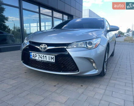 Сірий Тойота Камрі, об'ємом двигуна 2.49 л та пробігом 95 тис. км за 13500 $, фото 1 на Automoto.ua