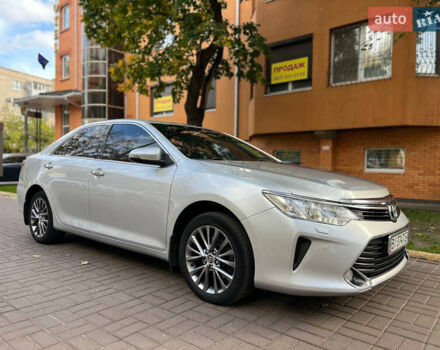Серый Тойота Камри, объемом двигателя 2.49 л и пробегом 200 тыс. км за 17800 $, фото 1 на Automoto.ua