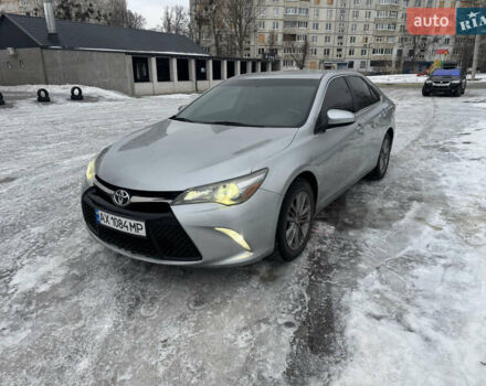 Серый Тойота Камри, объемом двигателя 2.49 л и пробегом 171 тыс. км за 14900 $, фото 1 на Automoto.ua