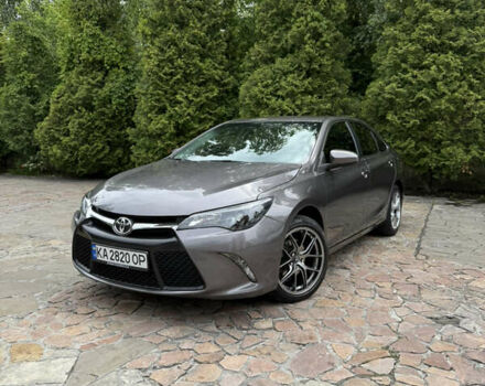 Серый Тойота Камри, объемом двигателя 2.49 л и пробегом 150 тыс. км за 14700 $, фото 1 на Automoto.ua