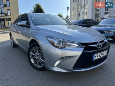Серый Тойота Камри, объемом двигателя 2.49 л и пробегом 153 тыс. км за 13500 $, фото 1 на Automoto.ua