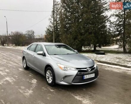Серый Тойота Камри, объемом двигателя 2.49 л и пробегом 92 тыс. км за 15000 $, фото 1 на Automoto.ua