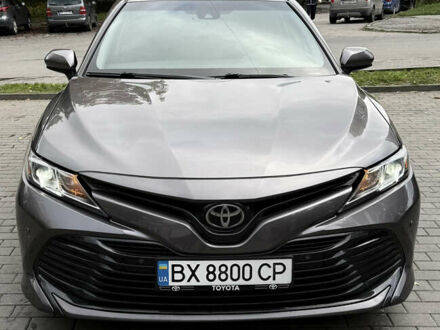 Серый Тойота Камри, объемом двигателя 2.5 л и пробегом 116 тыс. км за 17000 $, фото 1 на Automoto.ua