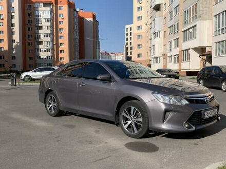 Тойота Камри 2017 в Виннице на Automoto.ua Серый Тойота Камри, объемом двигателя 2.5 л и пробегом 112 тыс. км за 17000 $, фото 1 на Automoto.ua