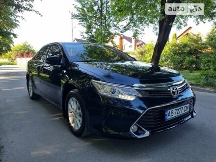 Тойота Камри 2017 в Виннице на Automoto.ua Серый Тойота Камри, объемом двигателя 2.5 л и пробегом 146 тыс. км за 18800 $, фото 1 на Automoto.ua
