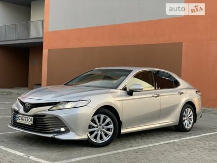 Тойота Камрі 2017 у Львові на Automoto.ua Сірий Тойота Камрі, об'ємом двигуна 2.49 л та пробігом 95 тис. км за 26500 $, фото 1 на Automoto.ua