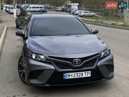 Тойота Камрі 2017 у Миколаєві на Automoto.ua Сірий Тойота Камрі, об'ємом двигуна 2.49 л та пробігом 119 тис. км за 18450 $, фото 1 на Automoto.ua