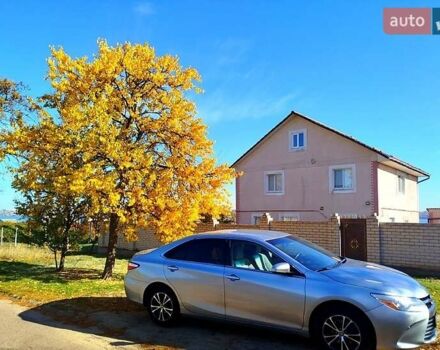 Серый Тойота Камри, объемом двигателя 2.5 л и пробегом 84 тыс. км за 15500 $, фото 1 на Automoto.ua