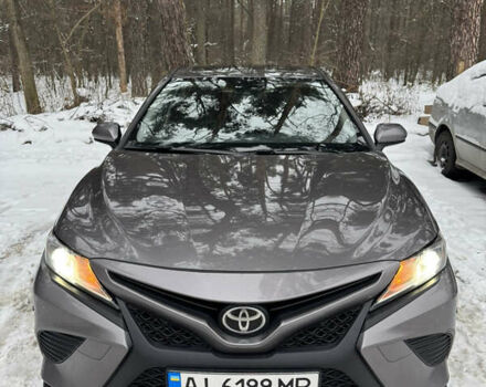 Серый Тойота Камри, объемом двигателя 2.49 л и пробегом 200 тыс. км за 15900 $, фото 1 на Automoto.ua