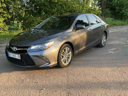 Тойота Камрі 2017 у Рівному на Automoto.ua Сірий Тойота Камрі, об'ємом двигуна 2.49 л та пробігом 120 тис. км за 15900 $, фото 1 на Automoto.ua