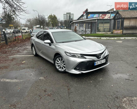 Серый Тойота Камри, объемом двигателя 2.49 л и пробегом 67 тыс. км за 23000 $, фото 1 на Automoto.ua